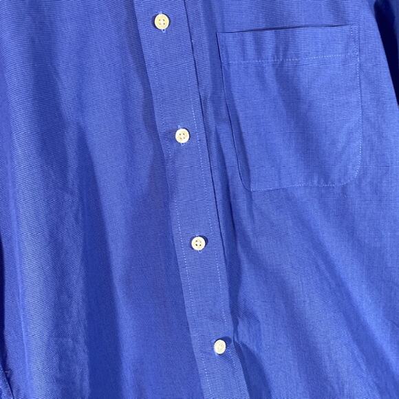 IZOD Blue Classic Collared Long Sleeve Button Down Shirt Men Sz 32/33 Small - Picture 3 of 10